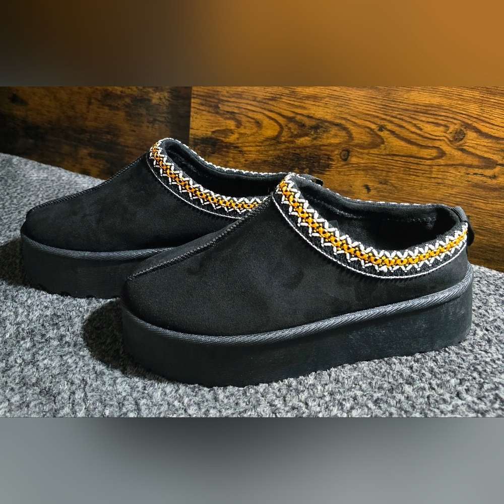 “Black Platform Faux Fur Lined Slip On Mules Cozy UGG Style Women’s - Picture 5 of 8